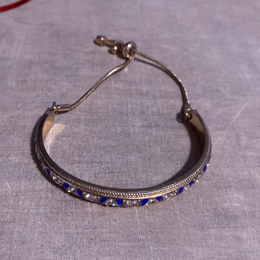 Royal Inspired Bangles Set - Picture 14 of 16